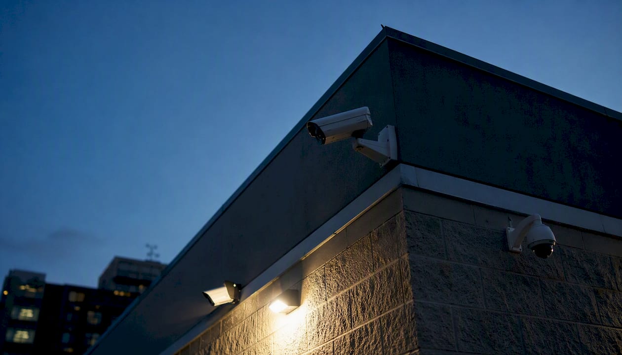 Overlapping security cameras on commercial building corners